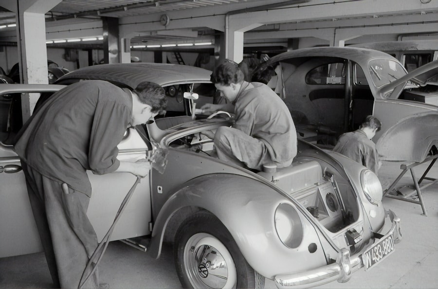 Photo Car Auto Technicians