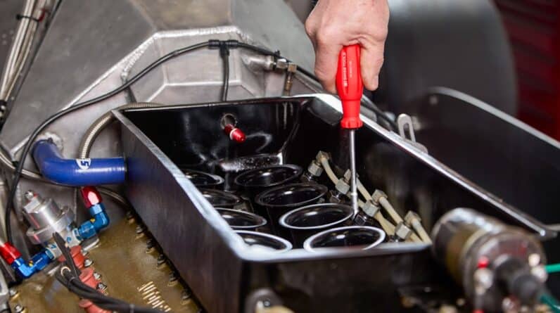 Photo Car Auto Technicians