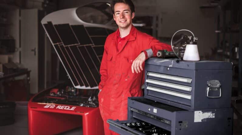 Photo Car Auto Technicians